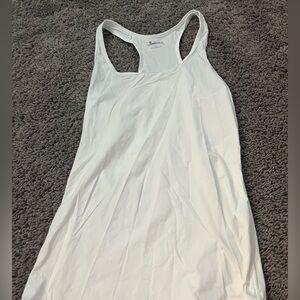 White tank top good condition barely used
